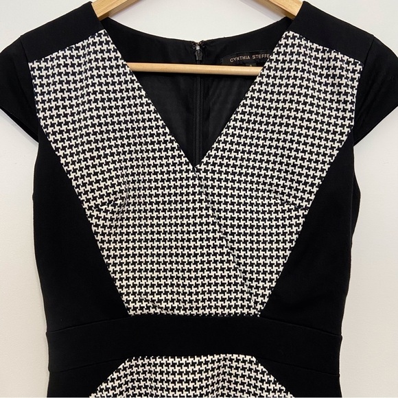 CYNTHIA Steffe - Picture 4 of 15